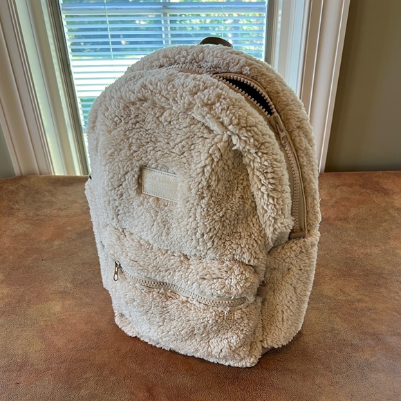 Eddie Bauer Cream Sherpa Backpack - Picture 1 of 16